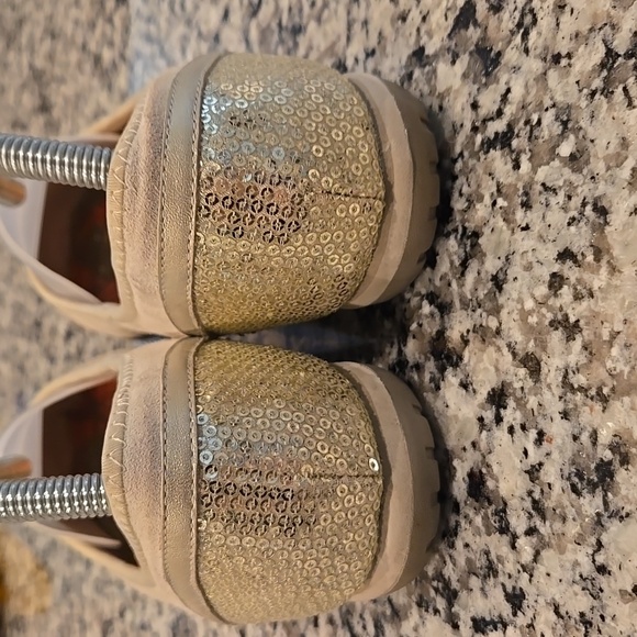 SKECHERS ACTIVE JUBILEE LEATHER BALLET FLATS. SIZE 10 - Picture 4 of 12